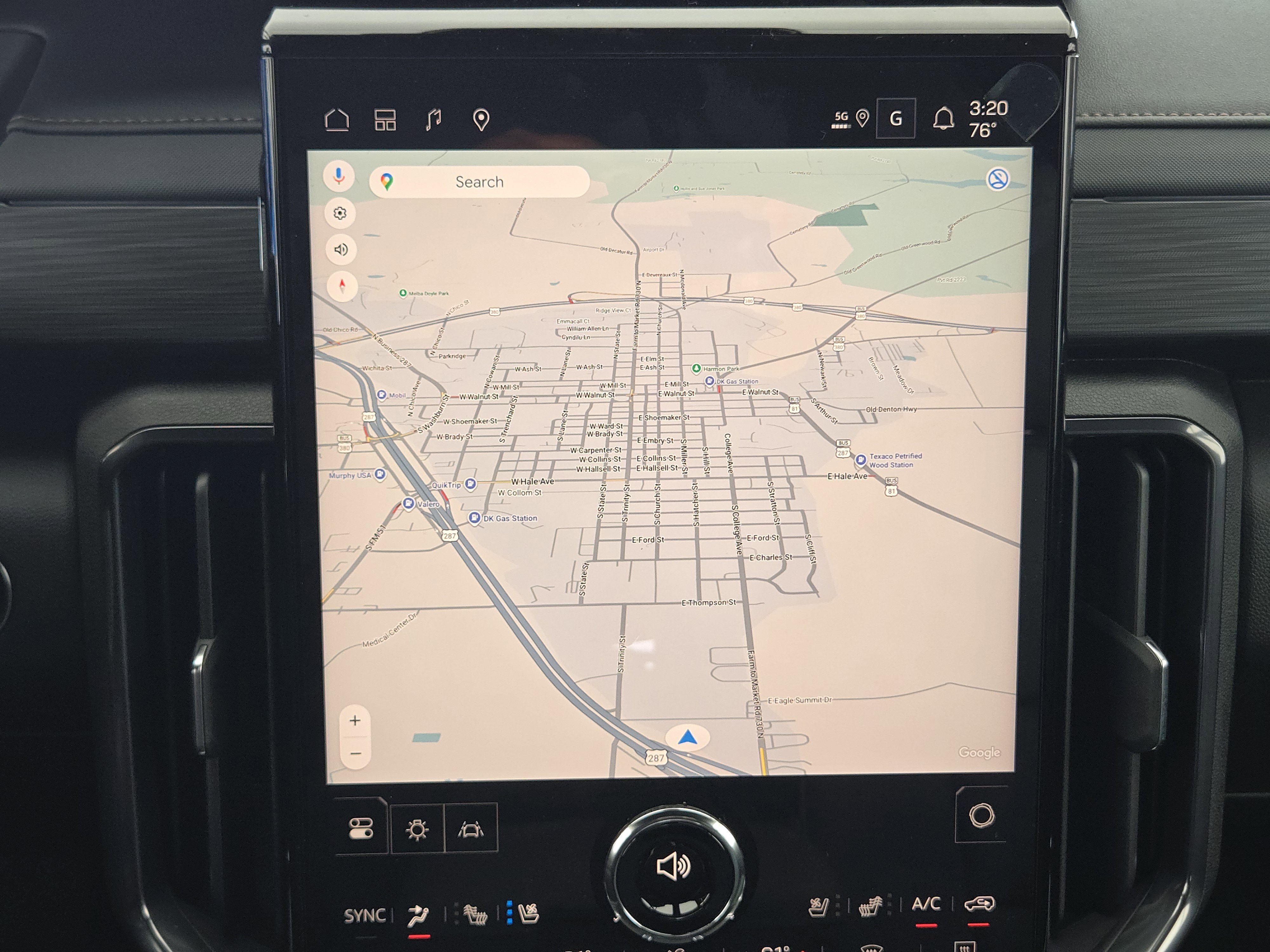 New 2026 GMC Acadia AT4 w/ Luxury Package image 13