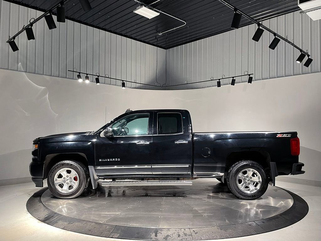 Used 2016 Chevrolet Silverado 1500 LTZ Z71 w/ LTZ Plus Package image 17