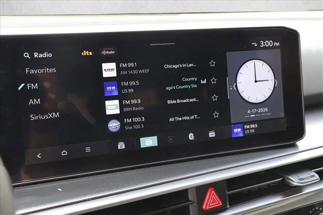 Used 2025 Kia Sorento LX FWD image 17