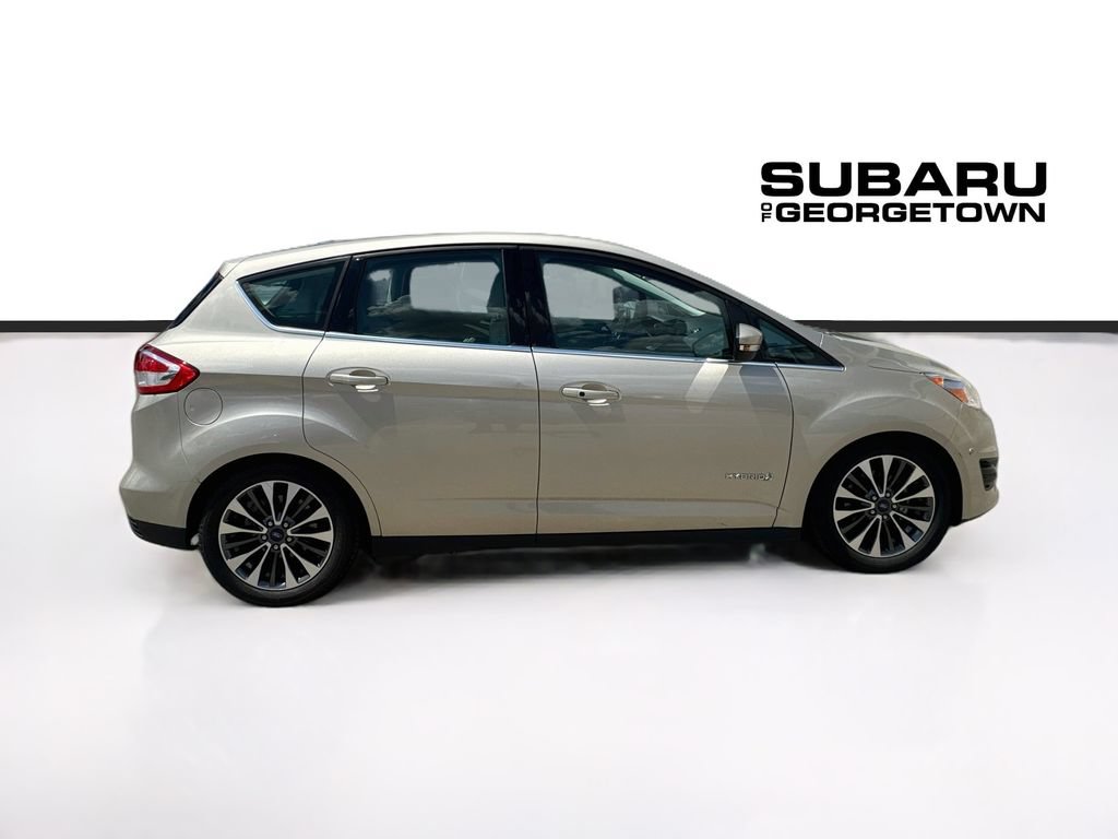 Used 2017 Ford C-MAX Titanium w/ Equipment Group 301A FWD image 8