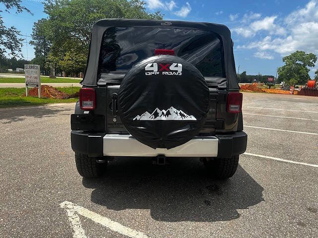 Used 2014 Jeep Wrangler Sahara w/ Connectivity Group AWD/4WD image 5