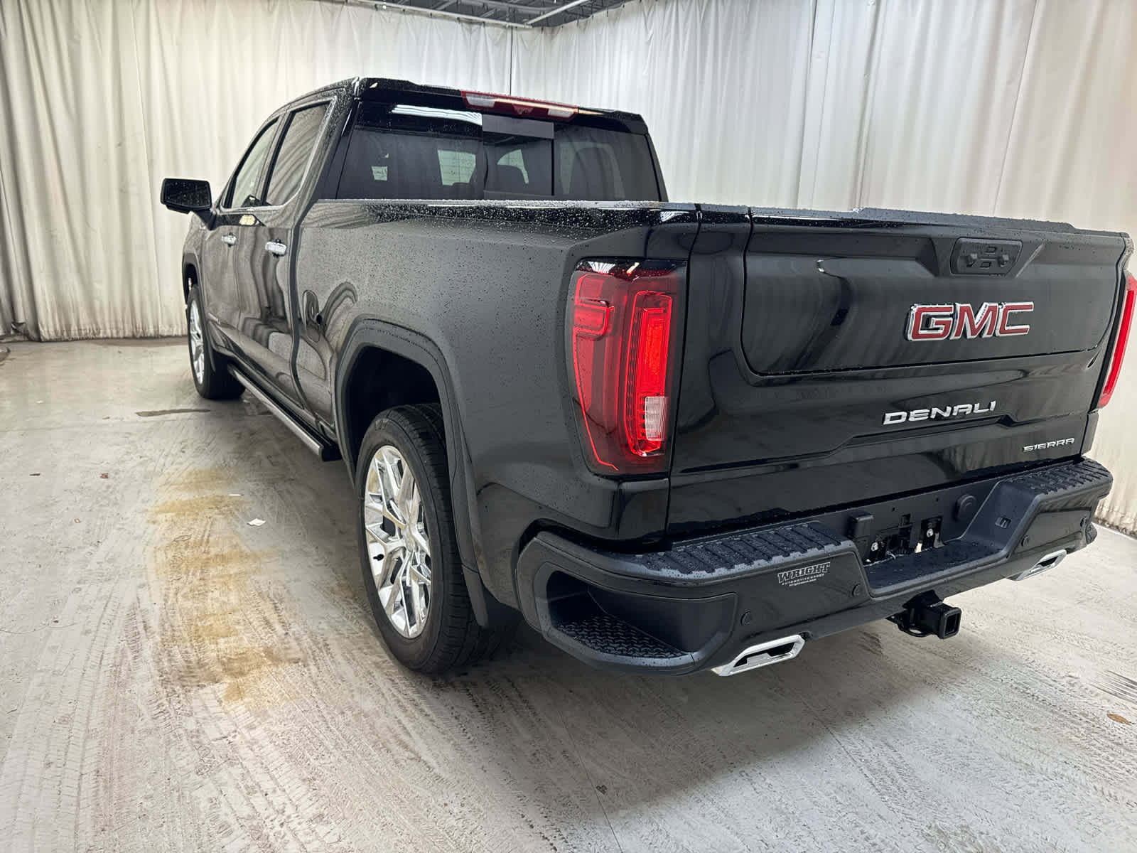 New 2026 GMC Sierra 1500 Denali w/ Technology Package image 2