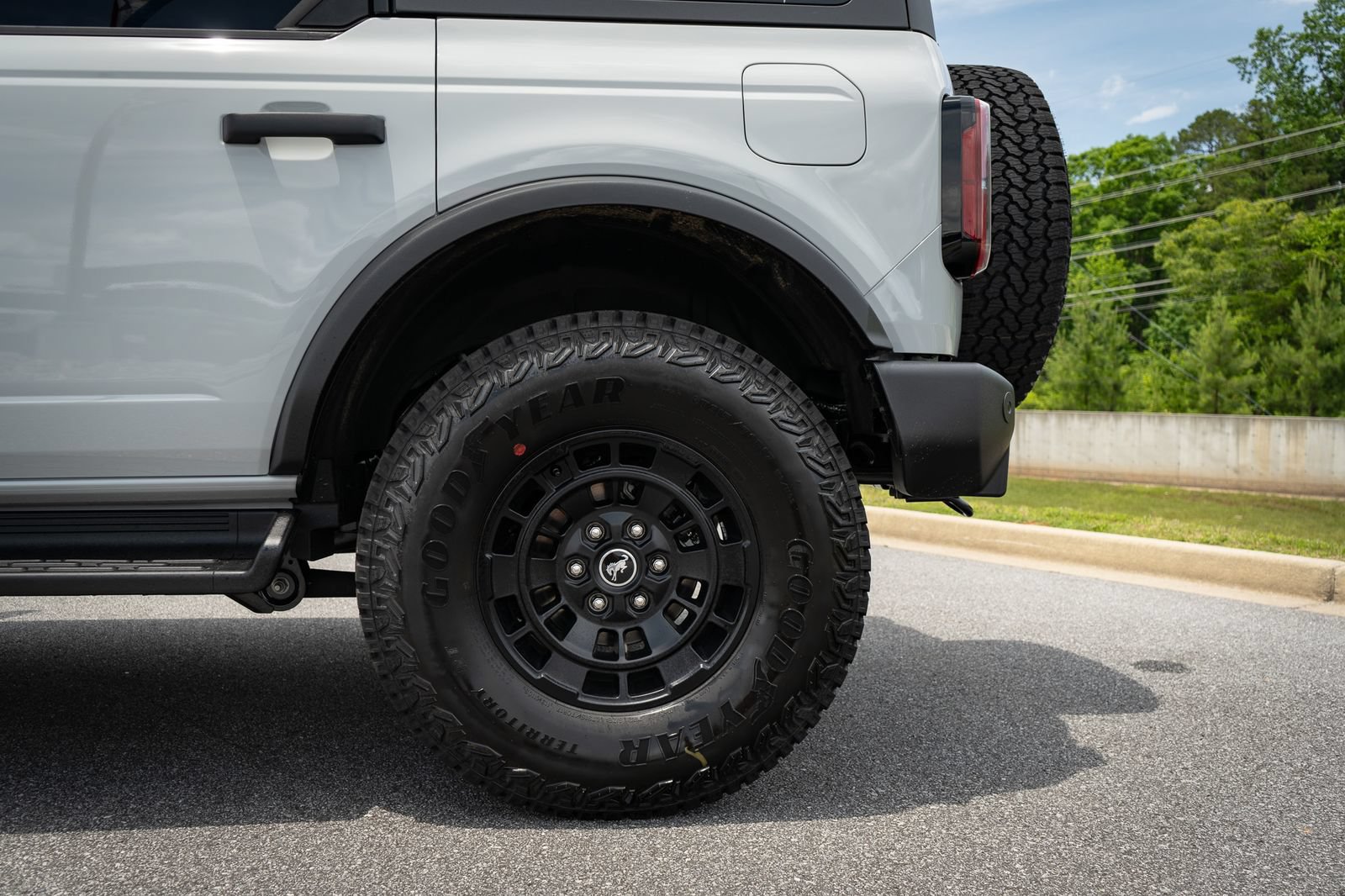 New 2026 Ford Bronco Outer Banks w/ Sasquatch Package AWD/4WD image 6