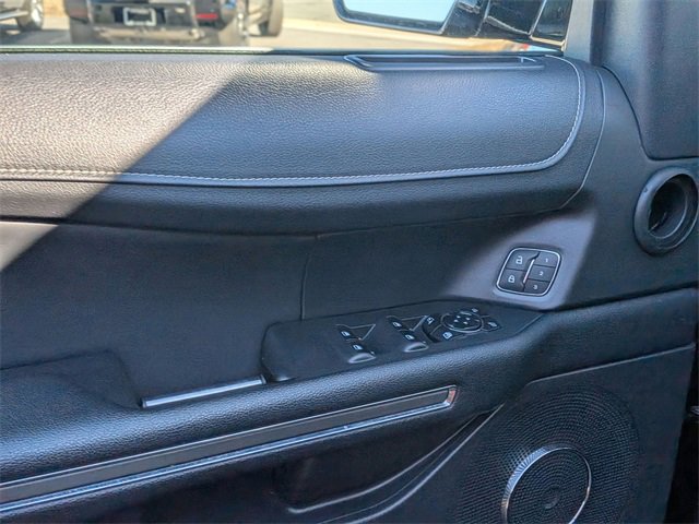 Used 2024 Ford Expedition Max XLT image 13