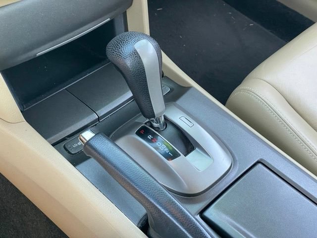 Used 2012 Honda Accord EX-L image 21