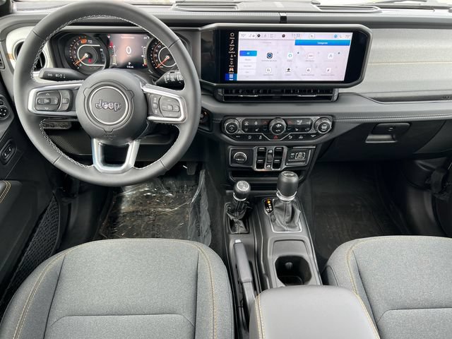 New 2025 Jeep Wrangler Unlimited Sahara w/ Safety Group AWD/4WD image 3