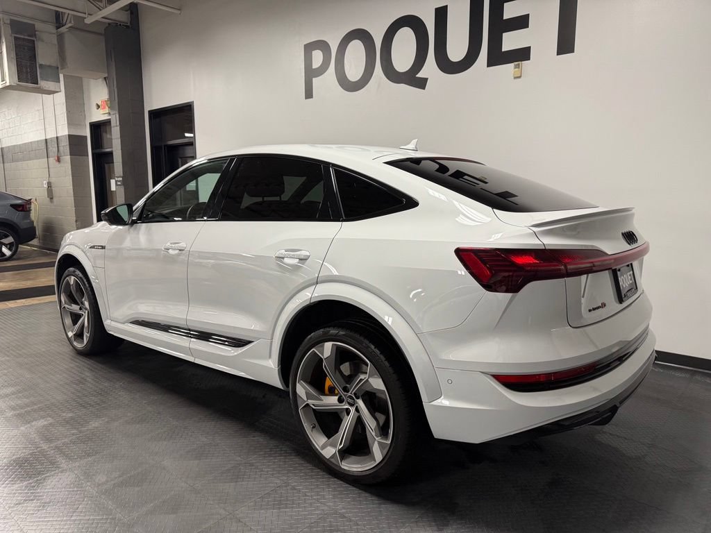 Used 2023 Audi e-tron S Premium Plus w/ Black Optic Package AWD/4WD image 6