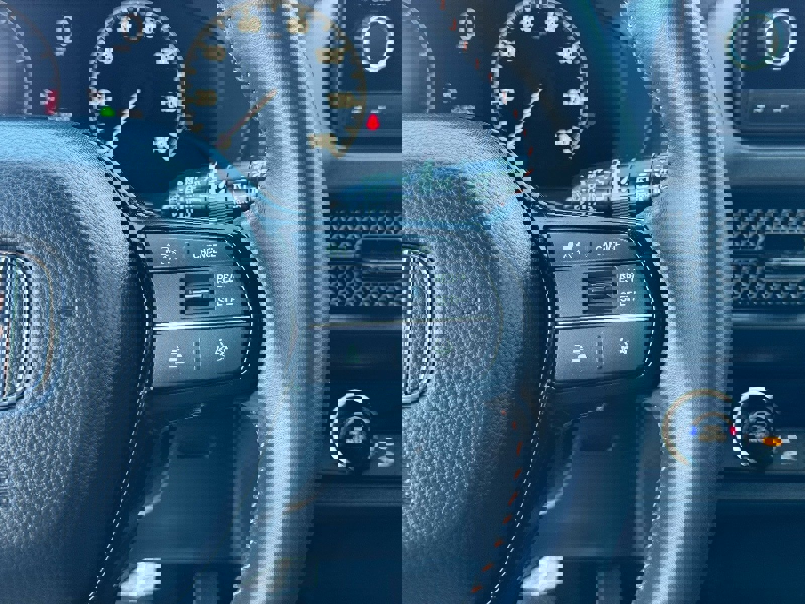 Used 2024 Honda HR-V Sport image 25