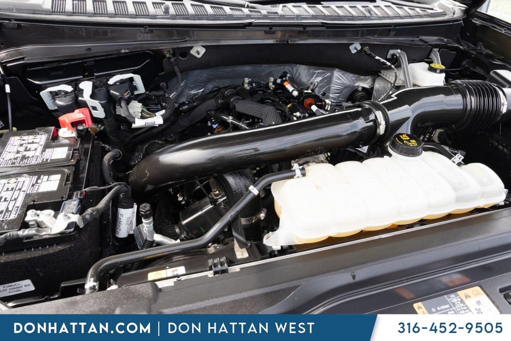 Used 2025 Ford Expedition Max Active AWD/4WD image 35