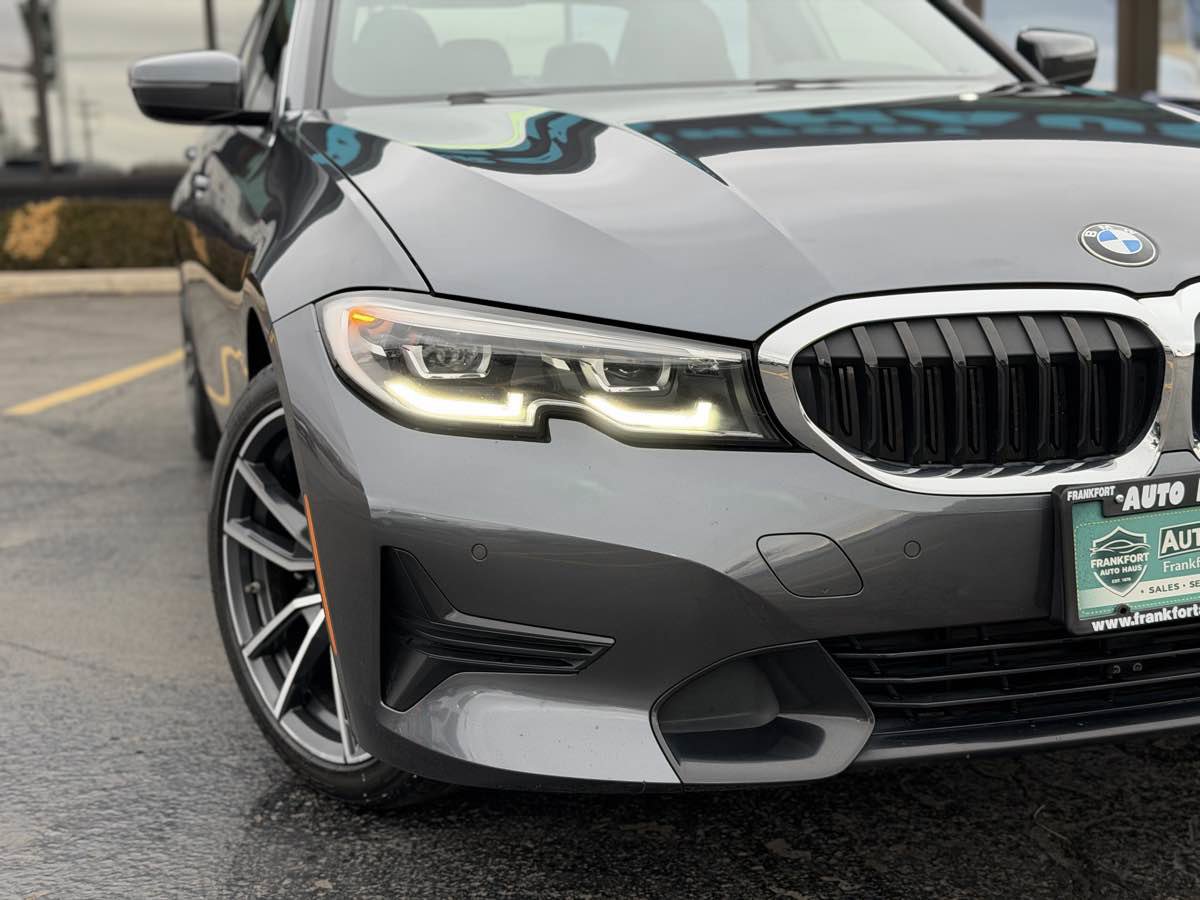 Used 2019 BMW 330i xDrive Sedan w/ Premium Package AWD/4WD image 7