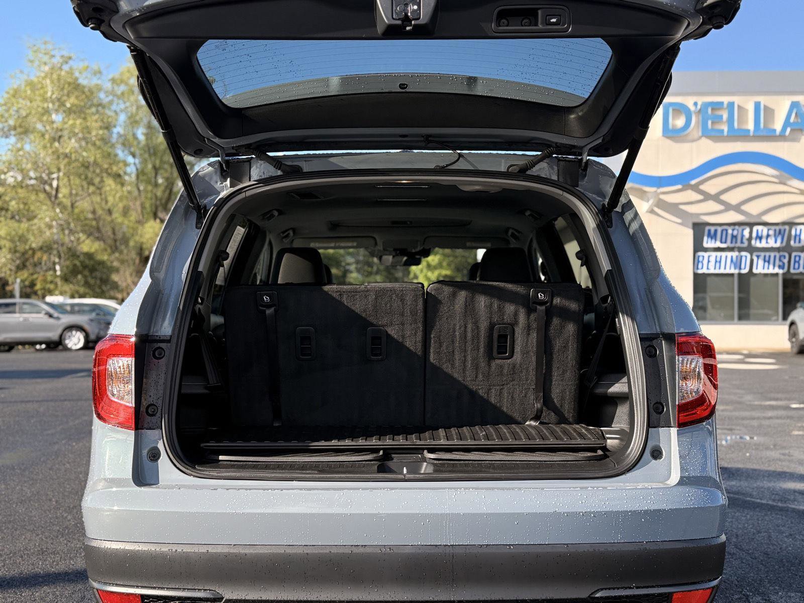 Used 2022 Honda Pilot Special Edition image 9