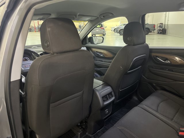 Used 2021 GMC Terrain SLE w/ Driver Convenience Package image 19