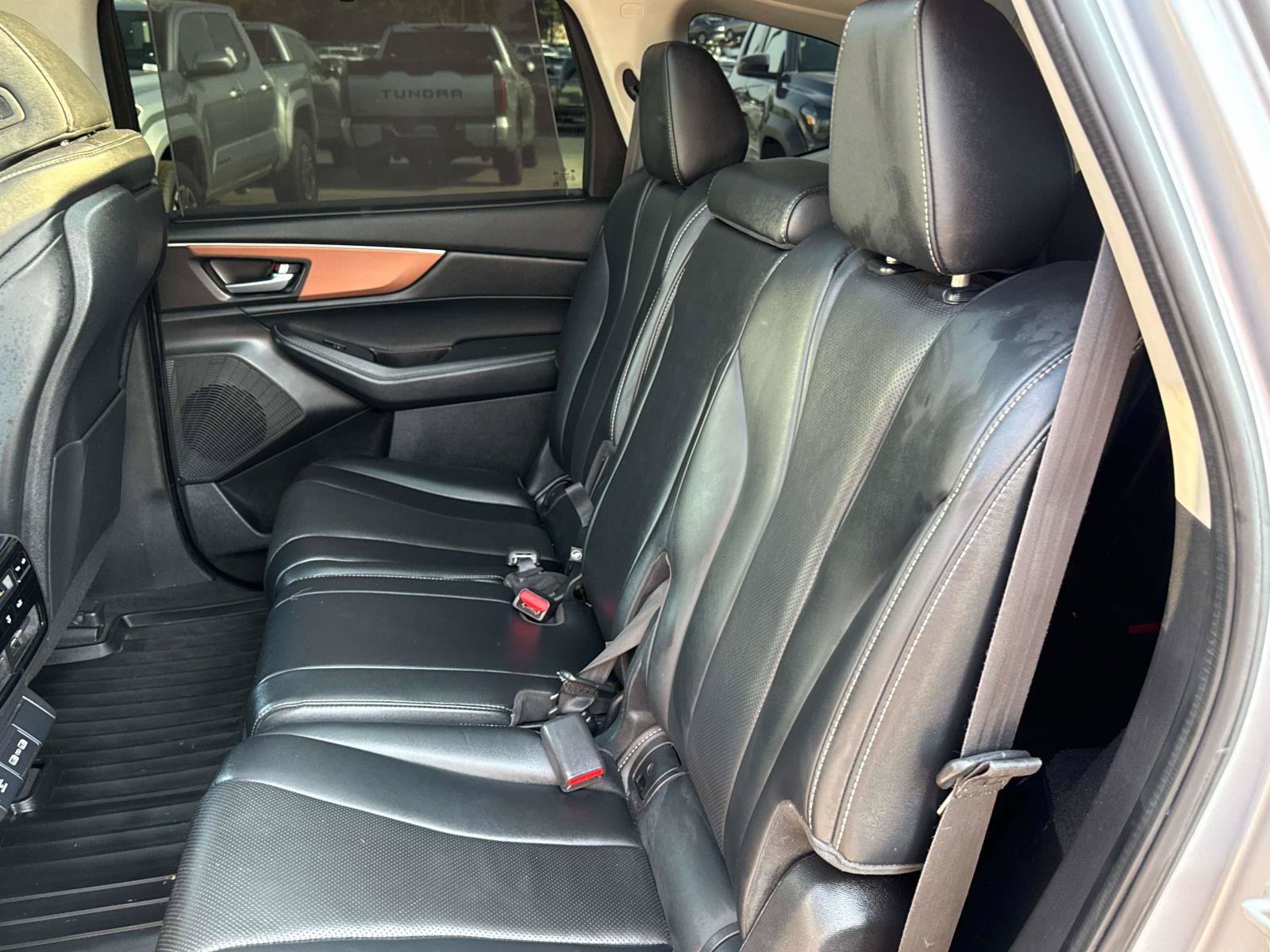 Used 2022 Acura MDX w/ Technology Package AWD/4WD image 13