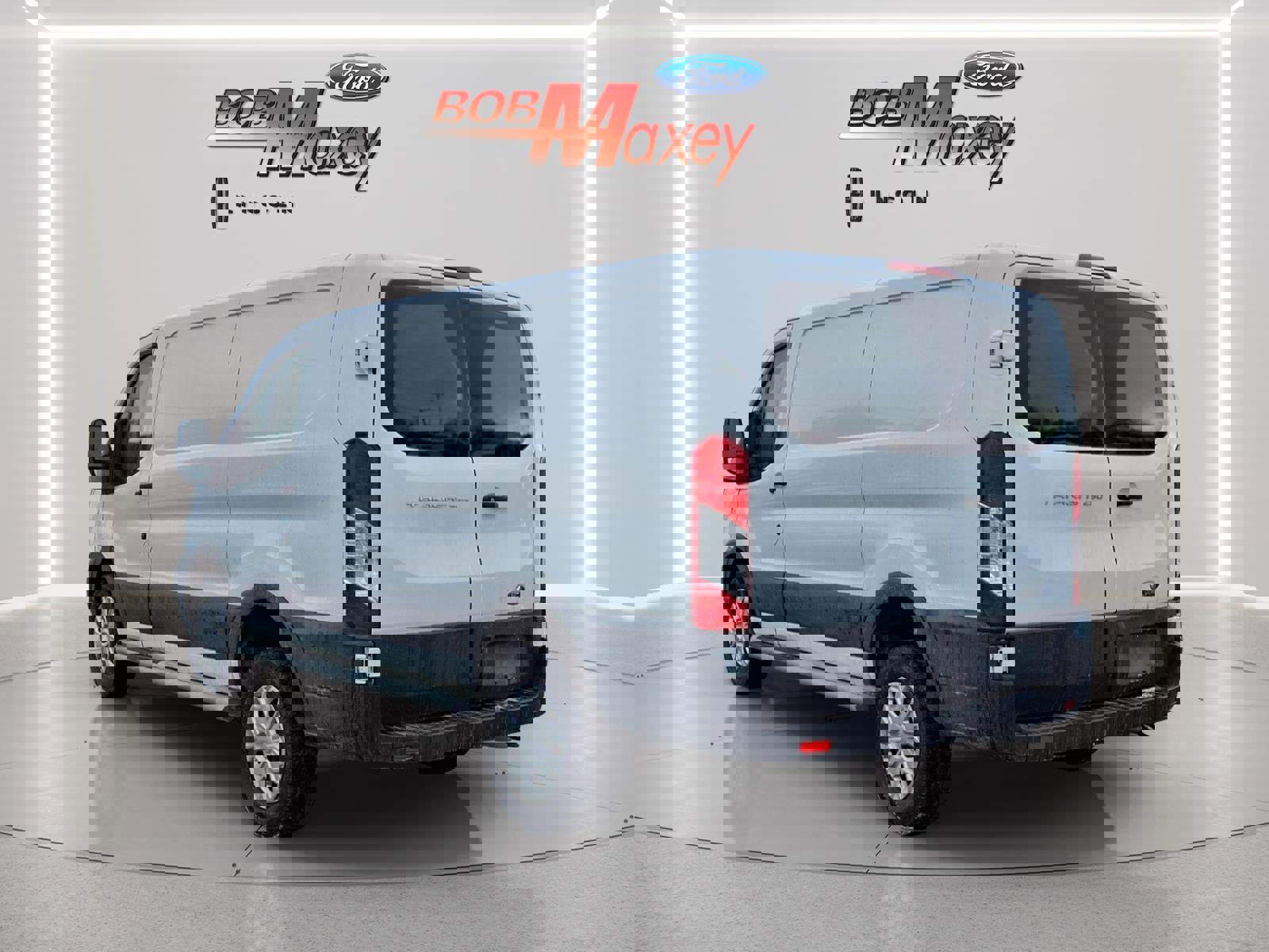 Used 2024 Ford Transit 250 Low Roof w/ Exterior Upgrade Package image 7
