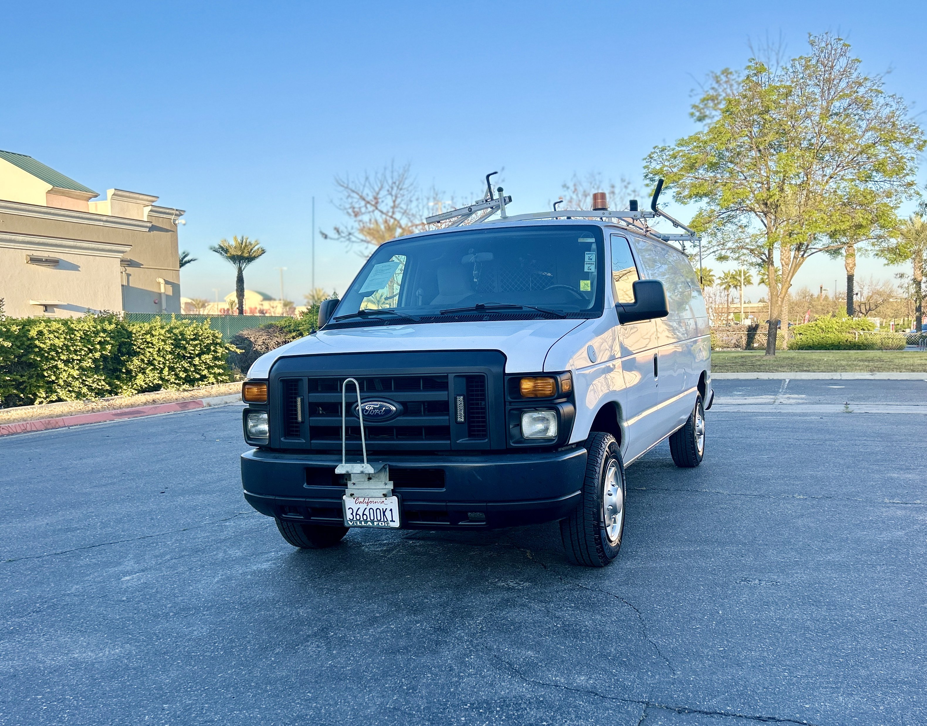 Used 2013 Ford E-150 and Econoline 150 RWD image 4