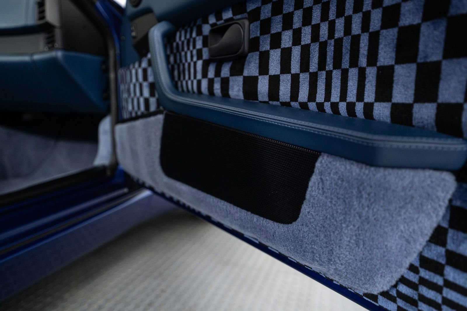 Used 1992 Porsche 968 Cabriolet image 47