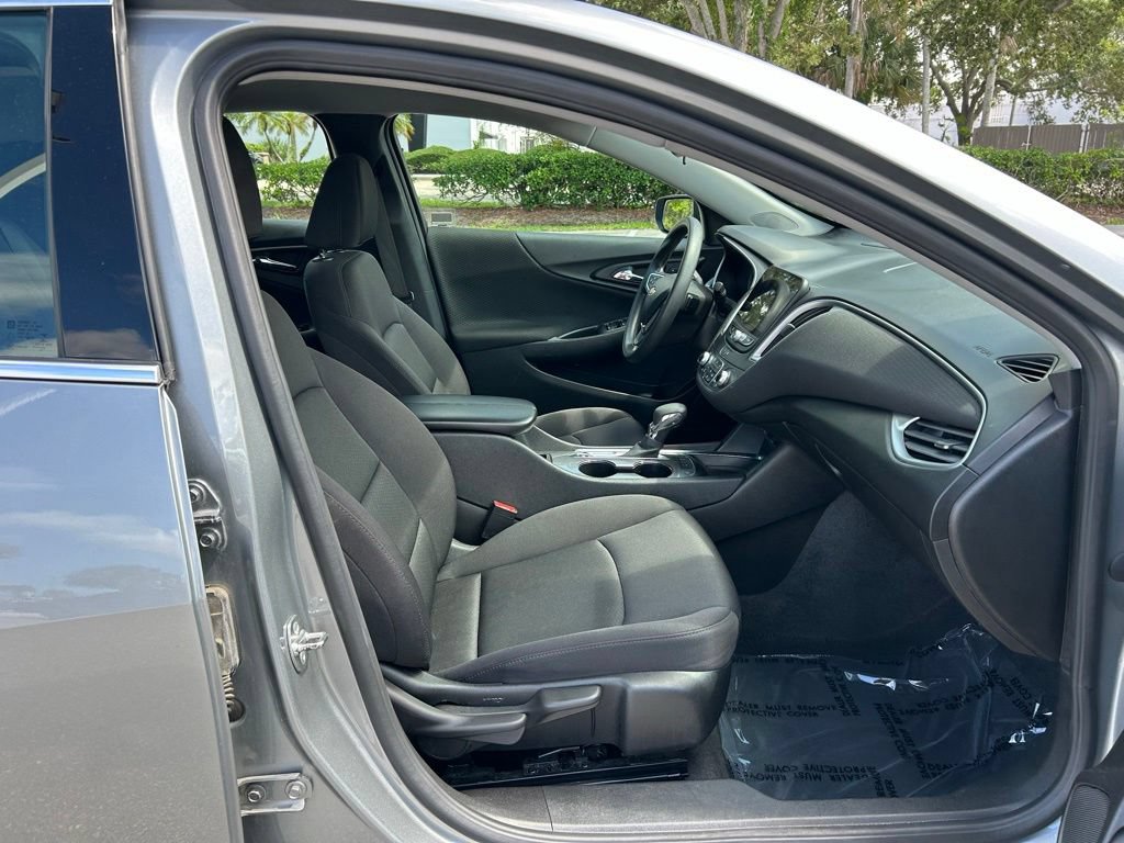 Used 2024 Chevrolet Malibu LT FWD image 40