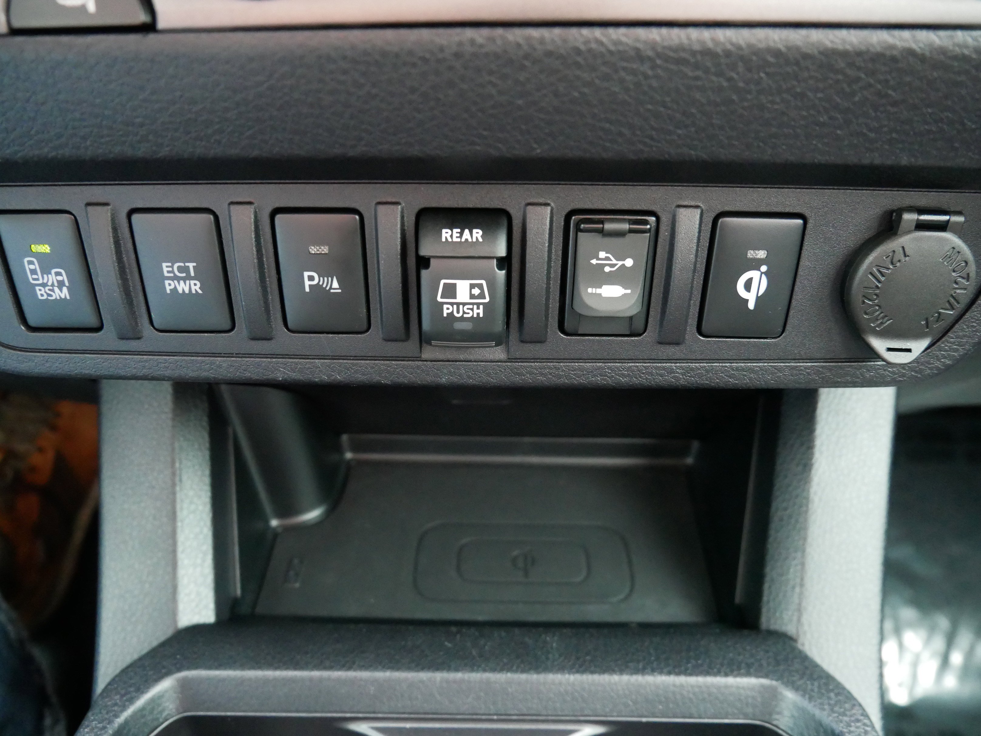 Used 2019 Toyota Tacoma TRD Sport image 29