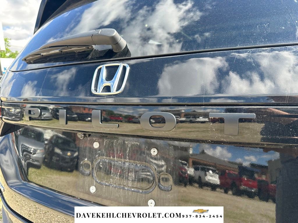 Used 2025 Honda Pilot Elite image 44