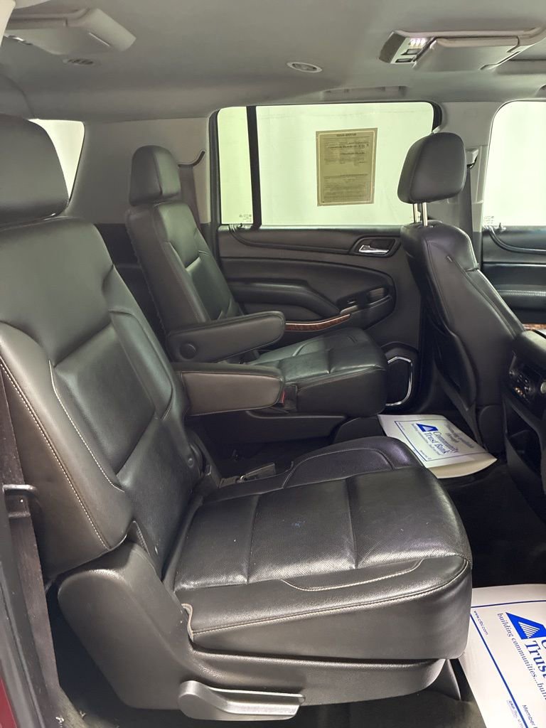 Used 2016 Chevrolet Suburban LTZ image 27