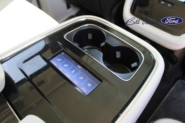 Used 2024 Lincoln Navigator Black Label AWD/4WD image 14
