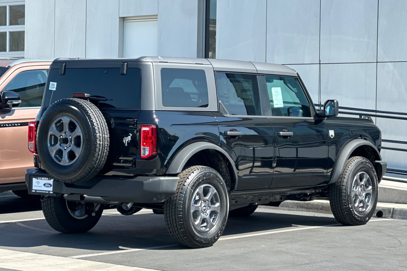 New 2026 Ford Bronco Big Bend AWD/4WD image 3