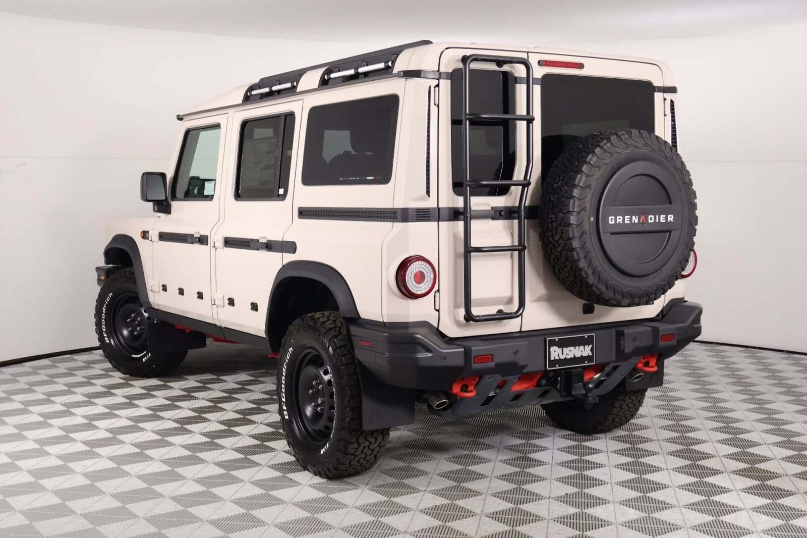 New 2026 INEOS Grenadier Station Wagon AWD/4WD image 3