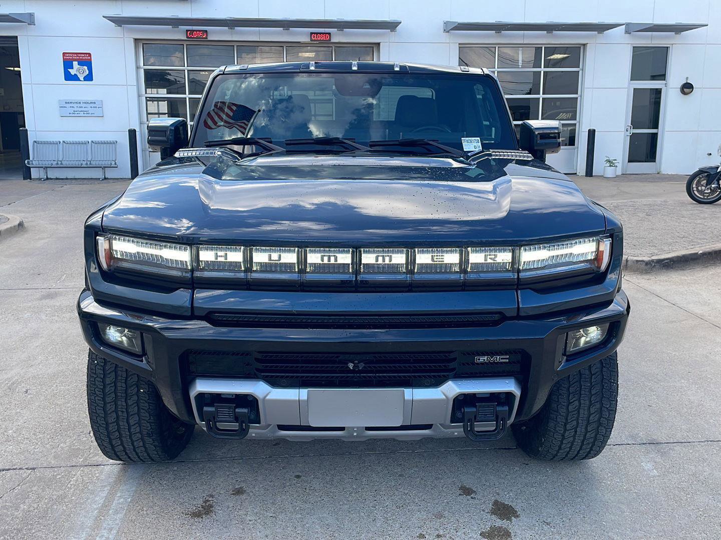 Used 2025 GMC Hummer EV 3X AWD/4WD image 2