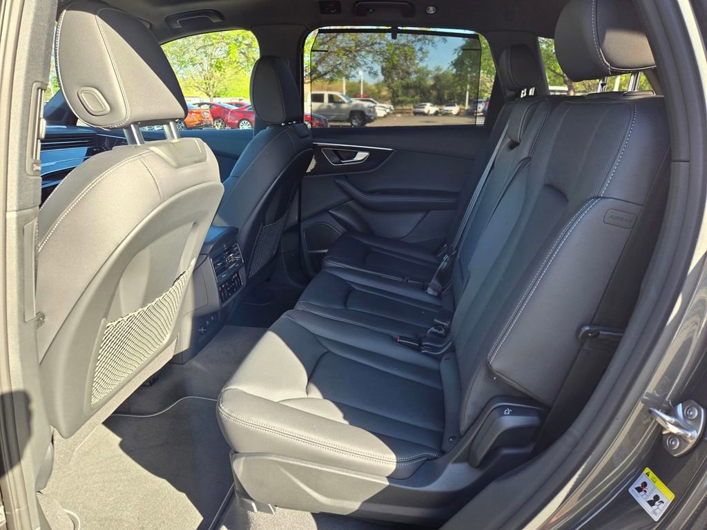 New 2026 Audi Q7 3.0T Premium Plus image 10