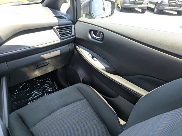 Used 2018 Nissan Leaf S w/ S Charge Package FWD image 17