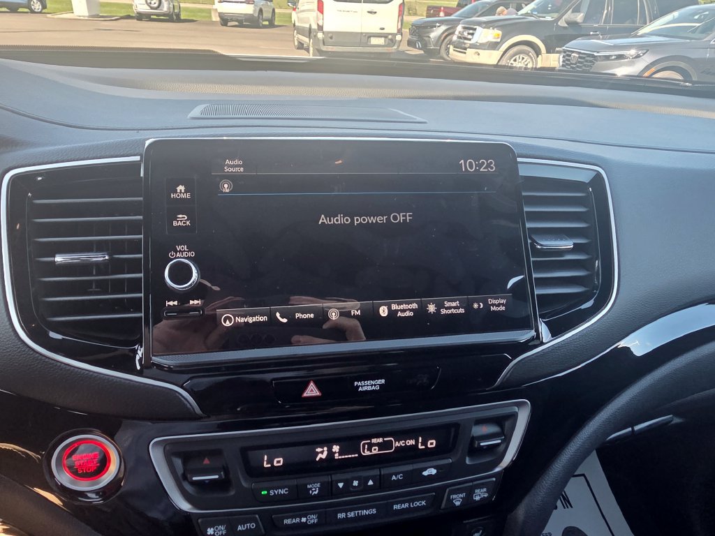 New 2026 Honda Ridgeline Black Edition image 14