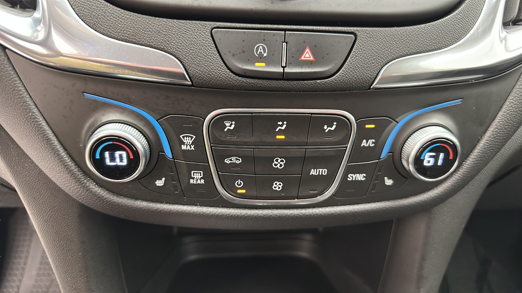 Used 2023 Chevrolet Equinox LT AWD/4WD image 19