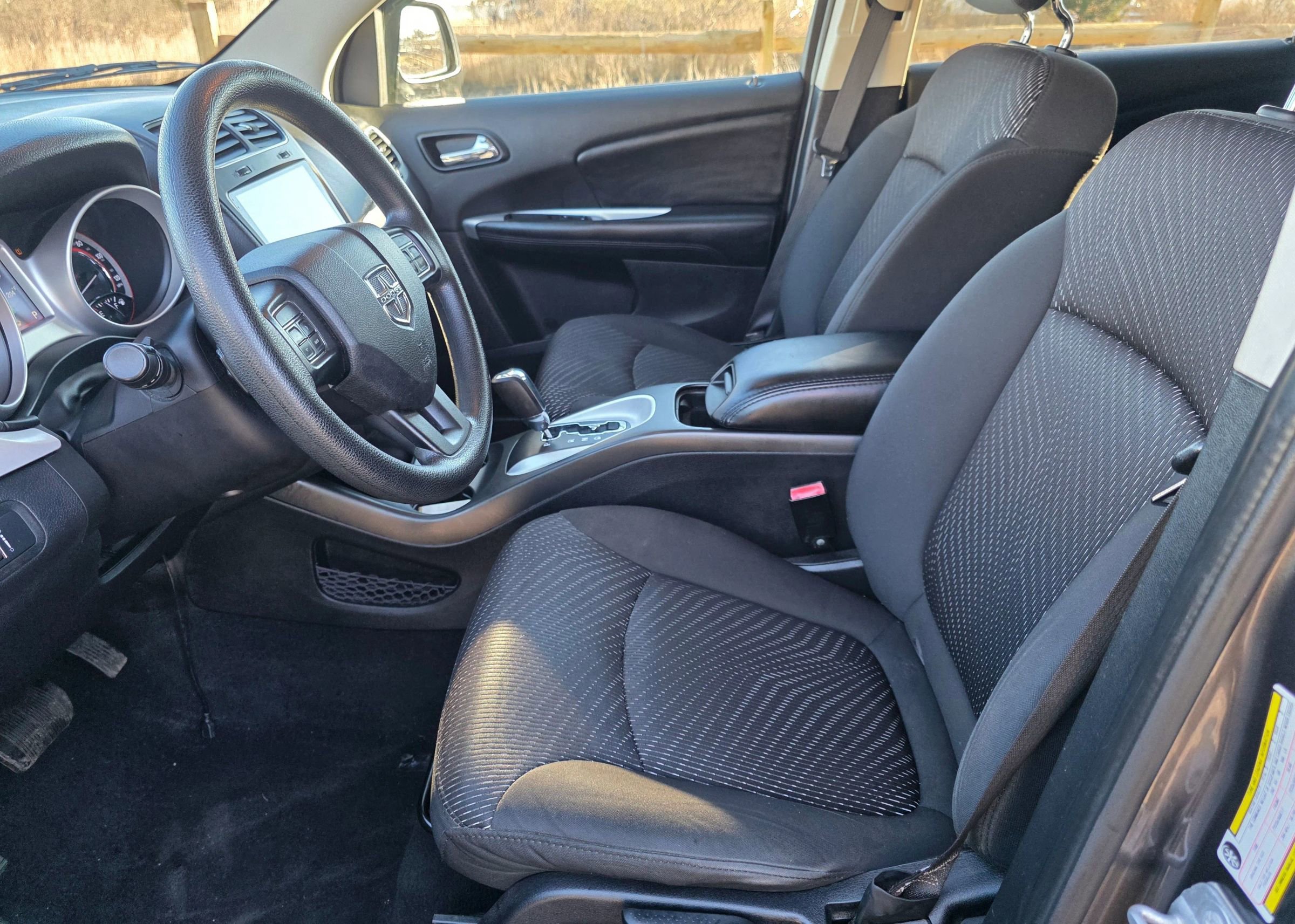 Used 2014 Dodge Journey SXT image 11