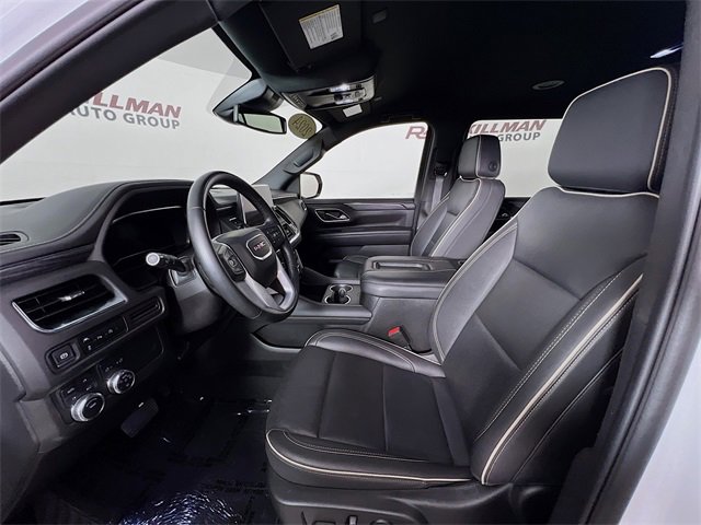 Used 2024 GMC Yukon XL SLT image 10