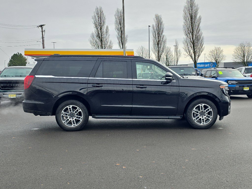 Certified 2025 Ford Expedition Max Active image 7
