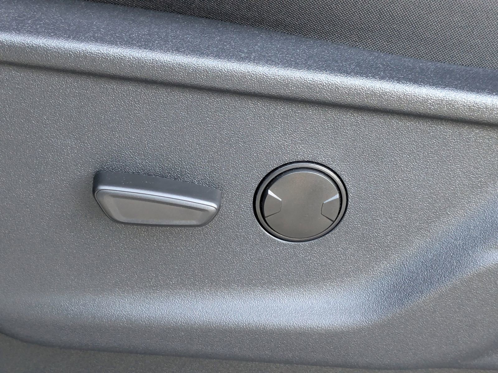 New 2023 Ford F150 Lightning Pro w/ Tow Technology Package image 20