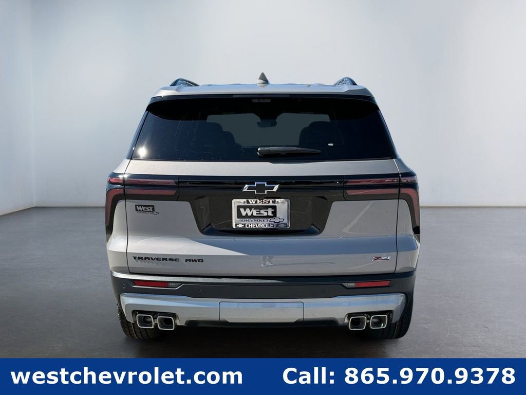 New 2026 Chevrolet Traverse Z71 w/ Enhanced Driving Package image 4