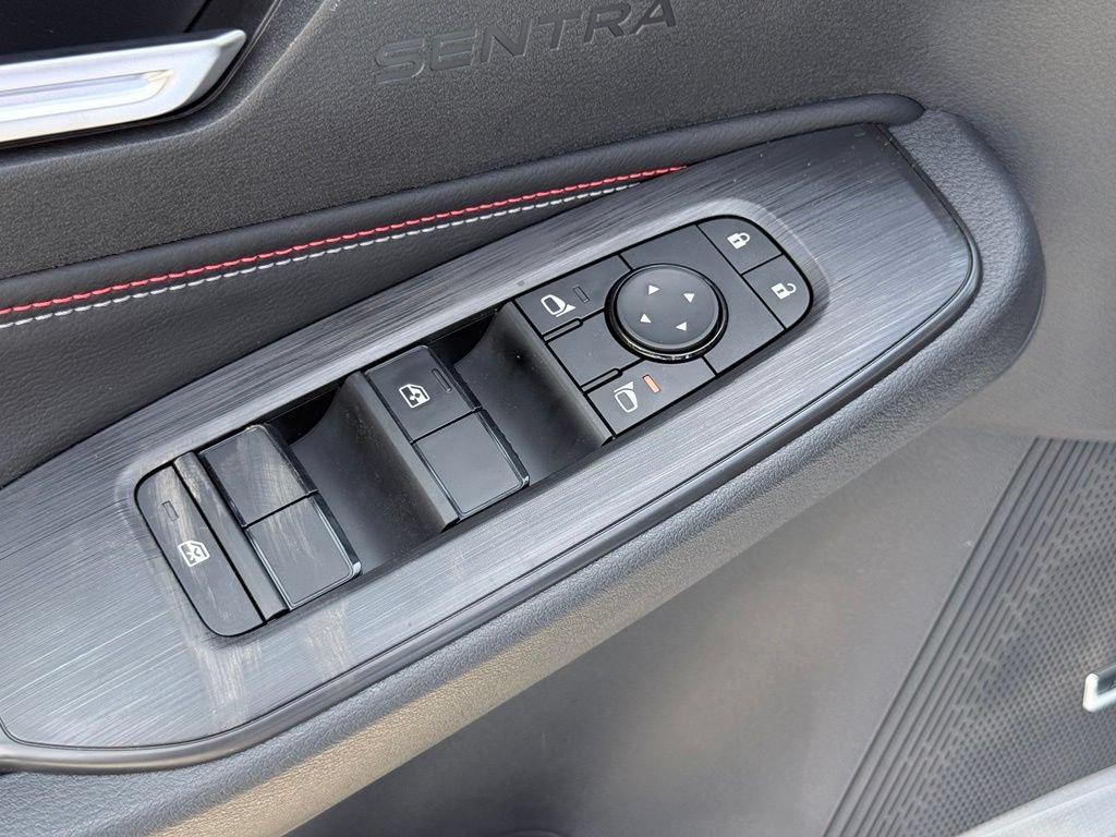 New 2026 Nissan Sentra SR w/ SR Premium Package FWD image 18