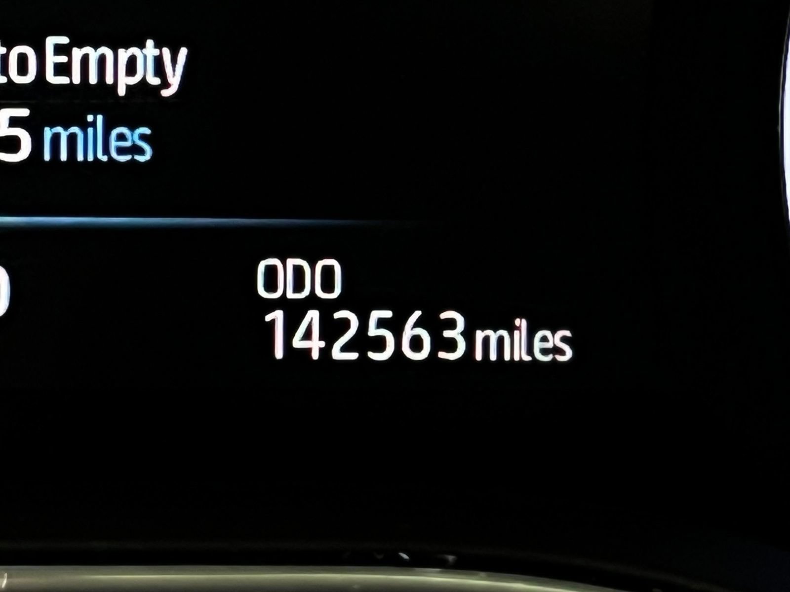 Used 2019 Toyota Avalon XSE FWD image 18