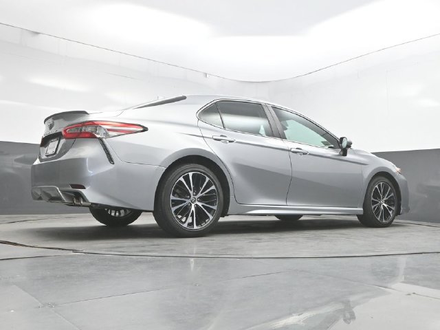 Used 2019 Toyota Camry SE FWD image 42
