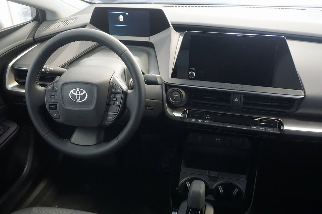 New 2026 Toyota Prius LE image 27