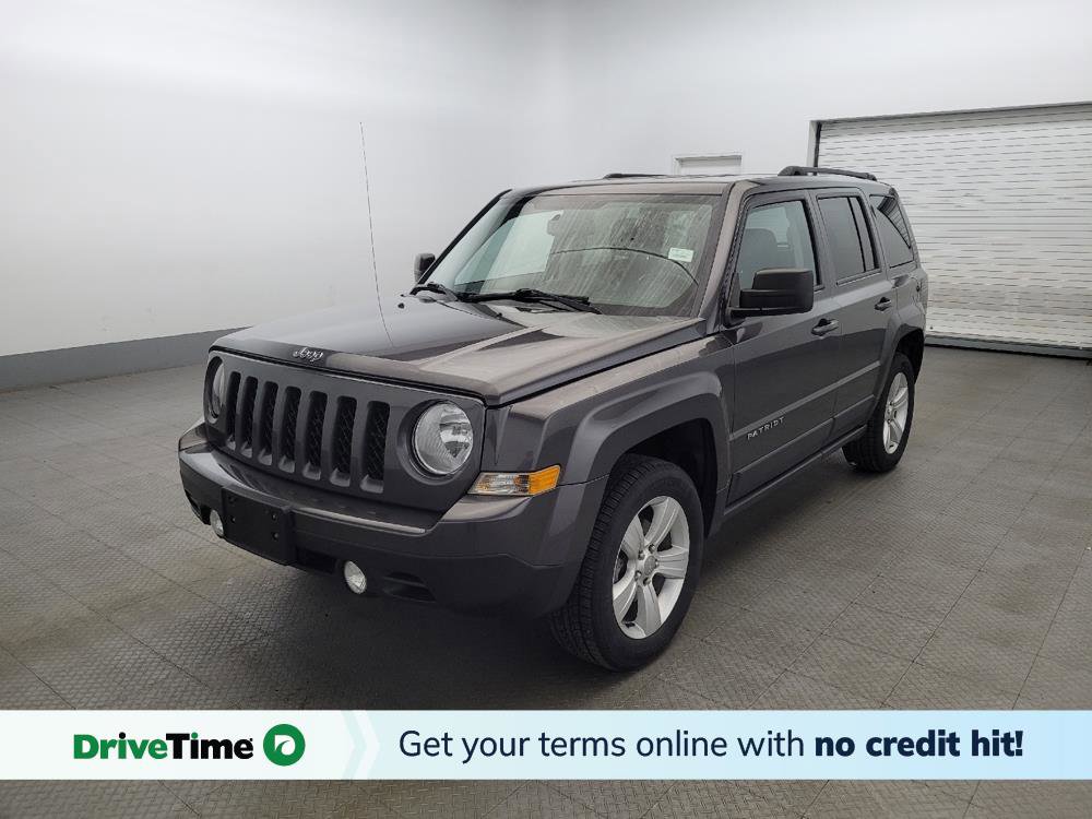 Used 2017 Jeep Patriot Latitude image 1