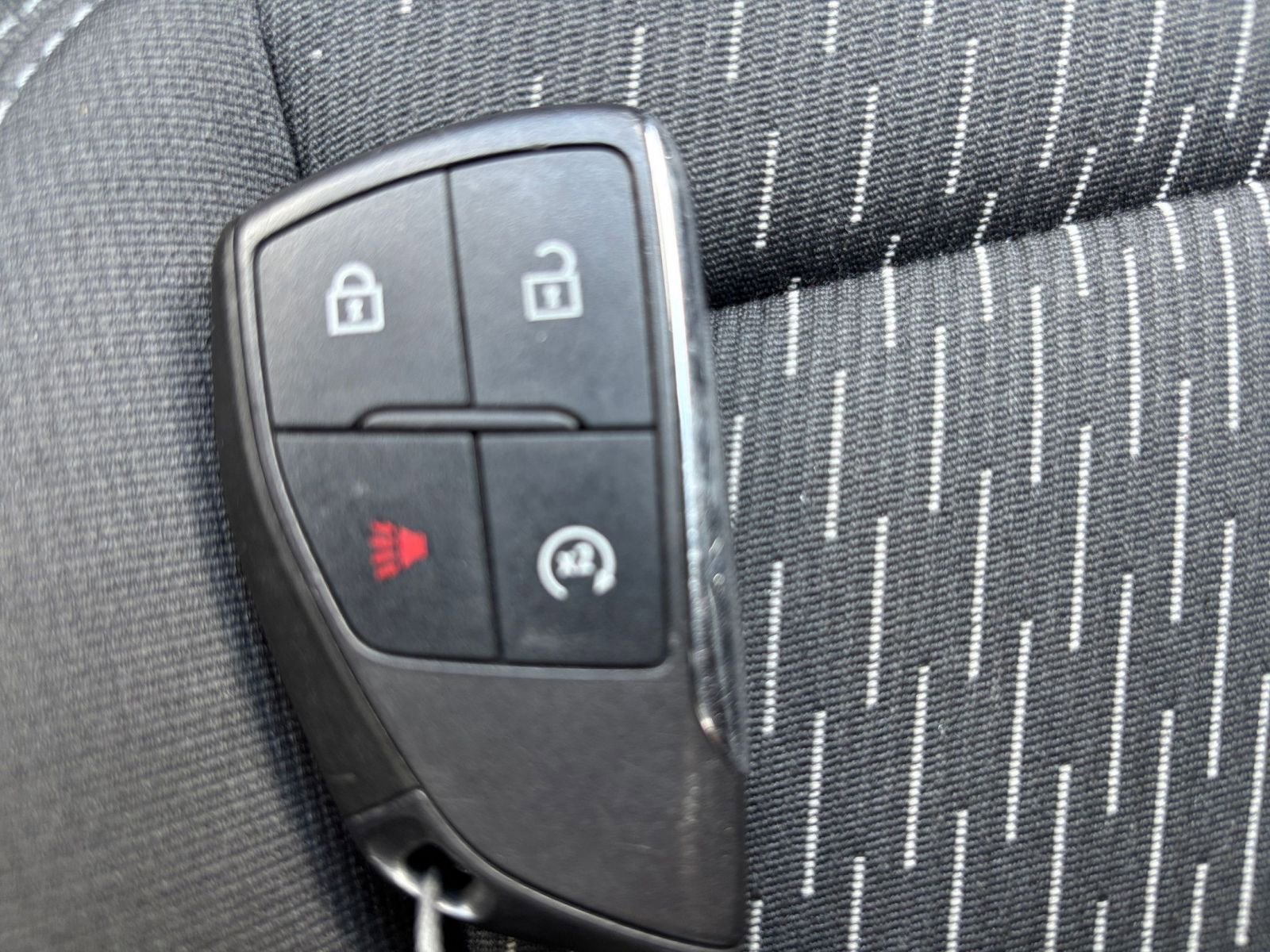 Used 2025 Chevrolet Equinox LT AWD/4WD image 24