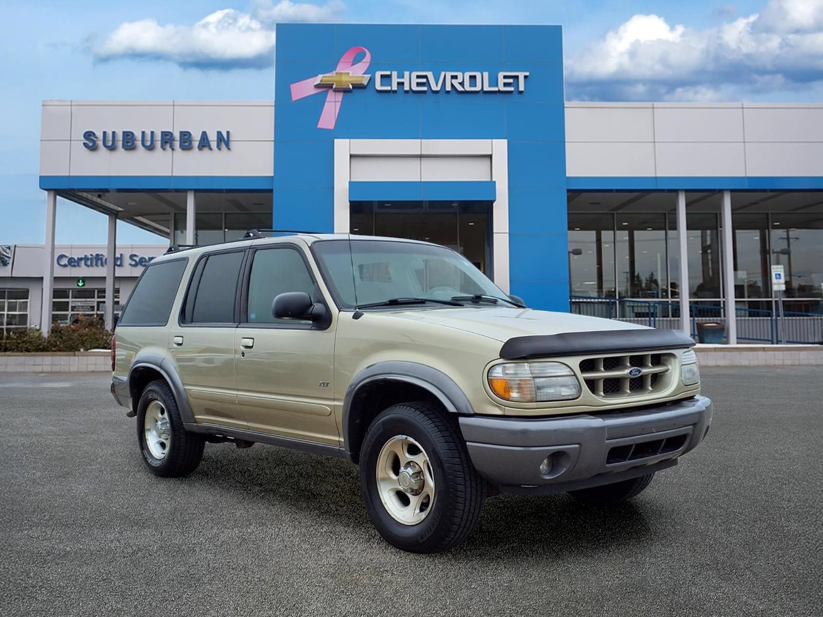 Used 2001 Ford Explorer XLT AWD/4WD image 3