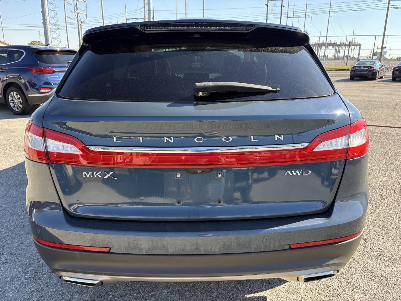 Used 2016 Lincoln MKX Select w/ Climate Package AWD/4WD image 7