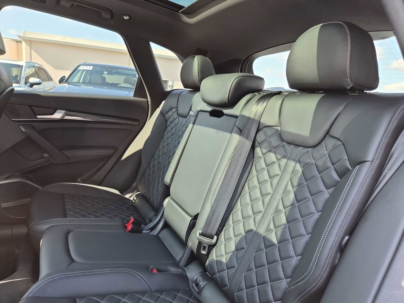 Certified 2023 Audi SQ5 Premium Plus w/ Premium Plus Package image 19
