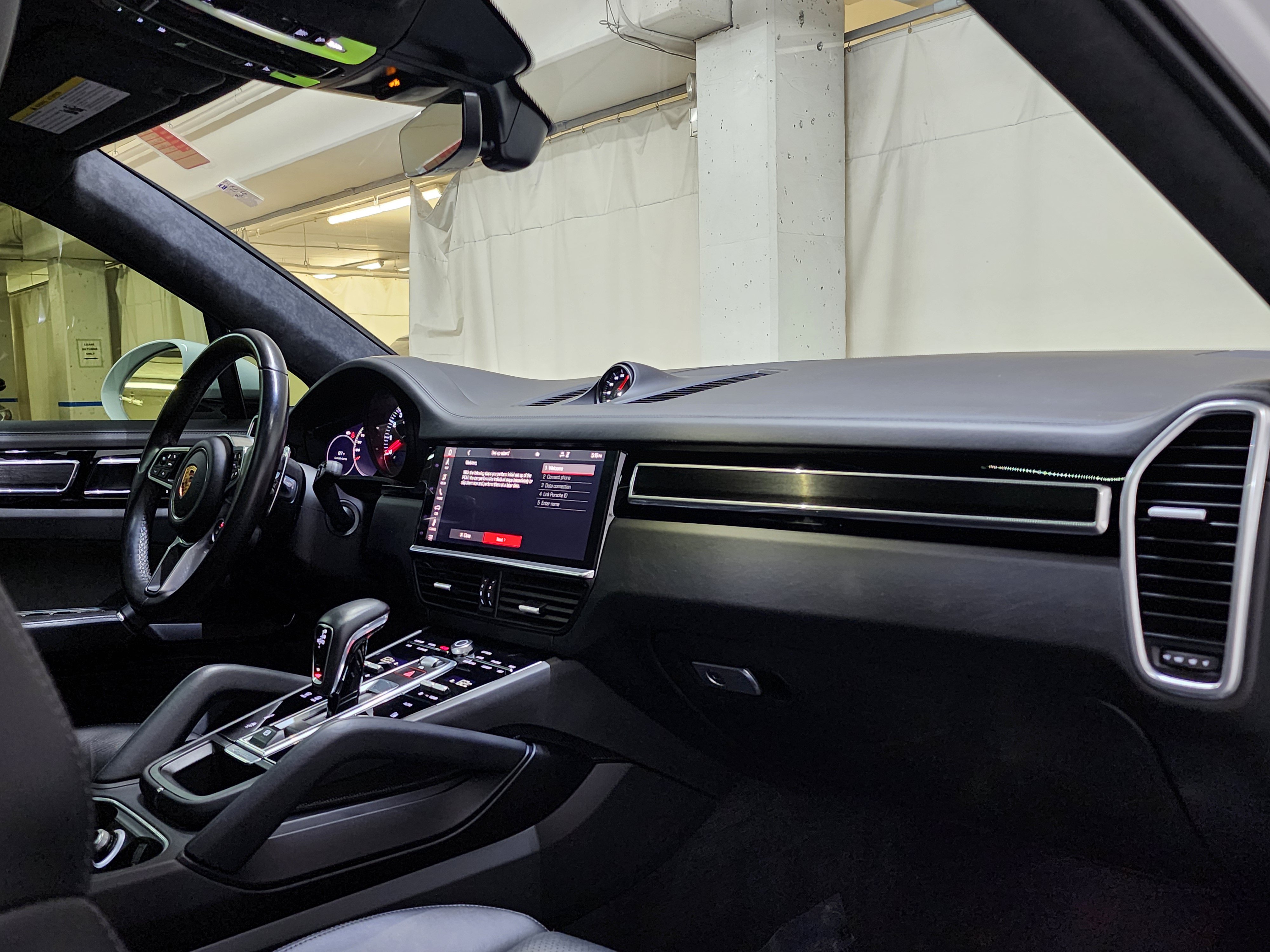 Used 2021 Porsche Cayenne GTS AWD/4WD image 22
