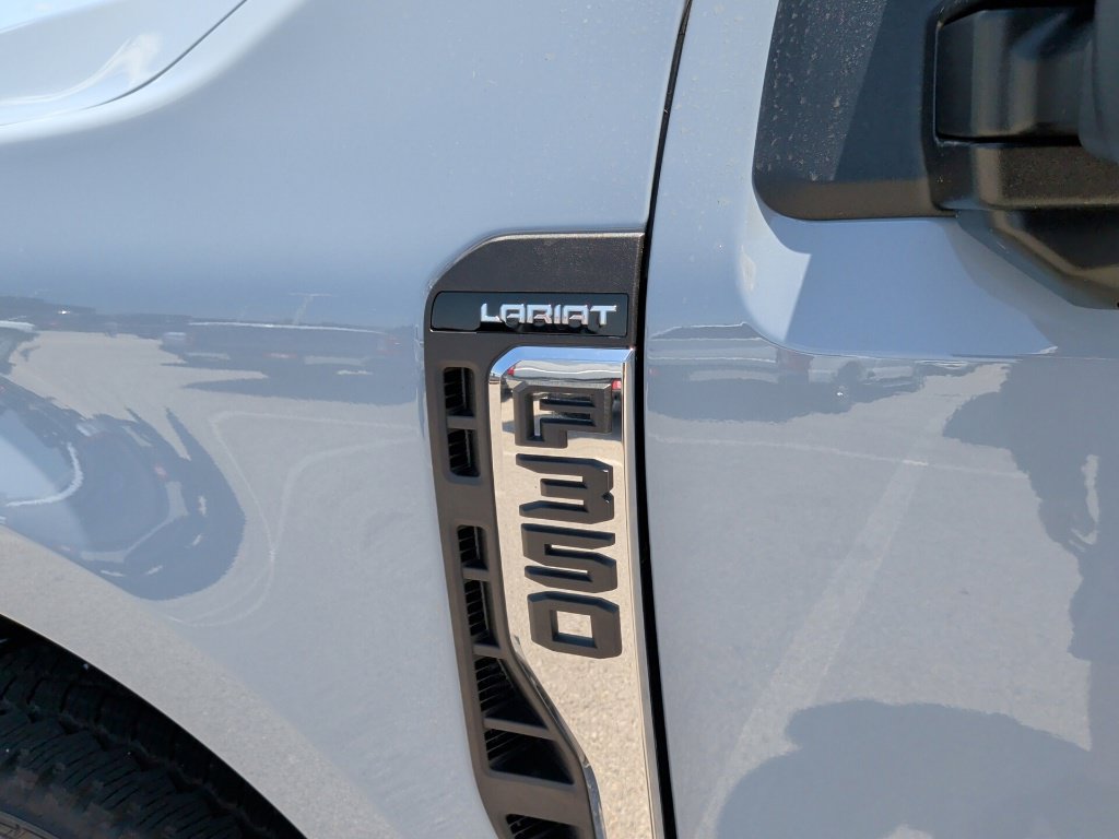 New 2026 Ford F350 Lariat w/ Lariat Premium Package AWD/4WD image 48
