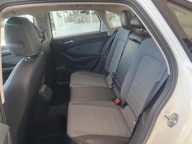 New 2026 Volkswagen Jetta SE image 24
