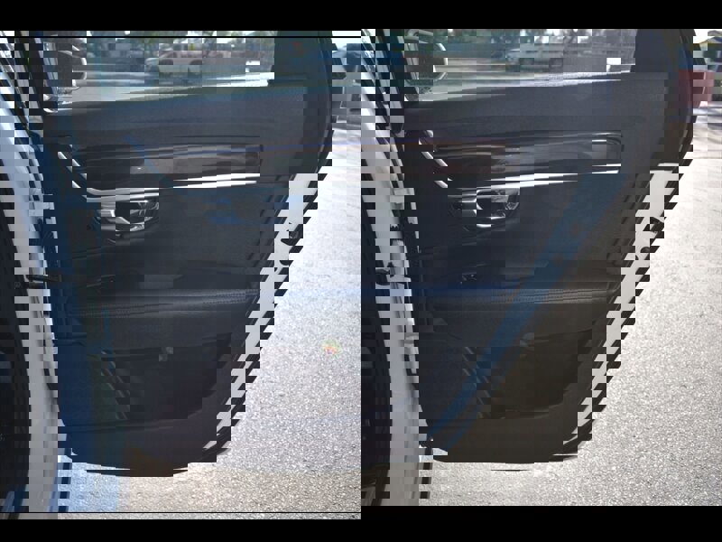 Used 2017 Volvo S90 T5 Momentum w/ Vision Package image 28